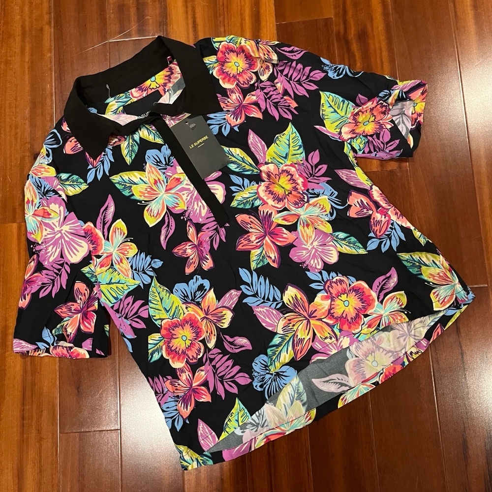 New NWT LE SUPERBE Black Short Sleeve Floral Viscose Shirt Collar Size Large